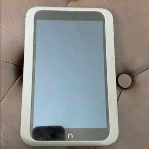 Barns and noble nook